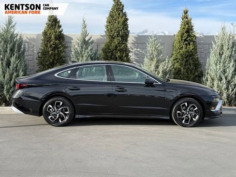 Used 2025 Hyundai Sonata SEL FWD image 11