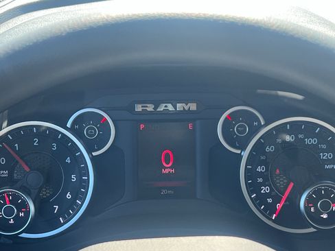 New 2026 RAM 2500 Tradesman AWD/4WD image 23