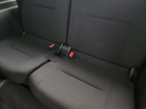 Used 2025 Mitsubishi Outlander ES image 30