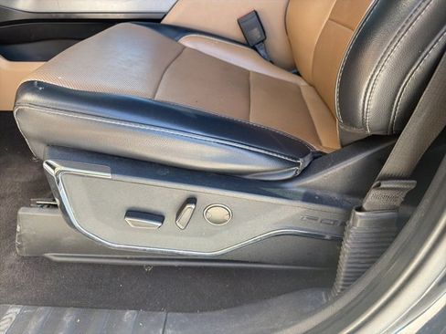 Used 2021 Ford F150 Lariat w/ Equipment Group 502A High image 13