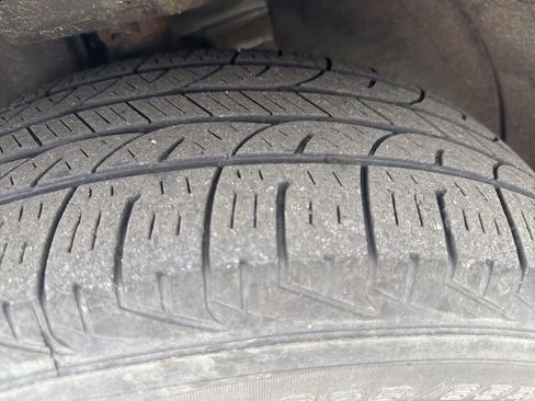 Used 2019 GMC Terrain SLE w/ Driver Convenience Package image 6