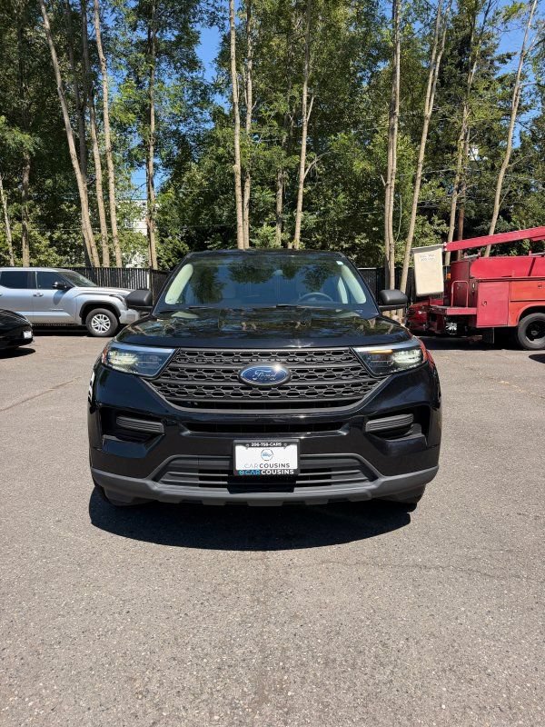 Used 2021 Ford Explorer 2WD image 2