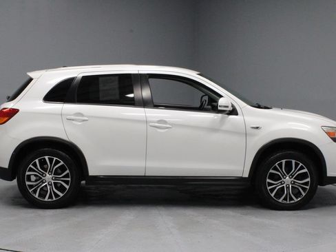 Used 2016 Mitsubishi Outlander Sport ES FWD image 10