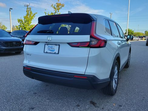 Used 2024 Honda CR-V EX-L image 6