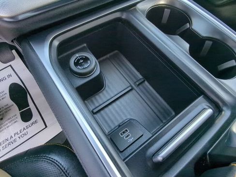 Used 2026 Ford Expedition Tremor AWD/4WD image 19