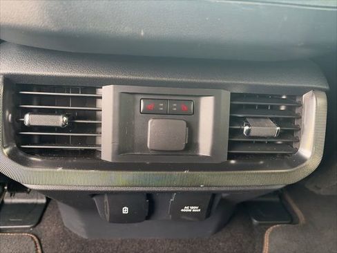 Used 2022 Ford F150 Platinum w/ Equipment Group 701A High image 14