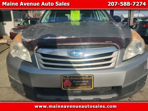Used 2011 Subaru Outback 2.5i image 1