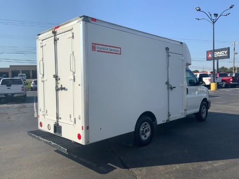 Used 2013 GMC Savana 3500 image 5