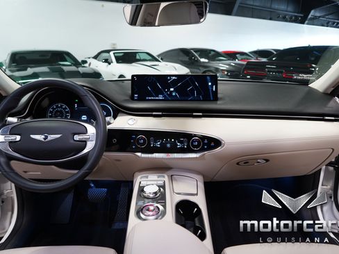 Used 2022 Genesis GV70 2.5T image 31