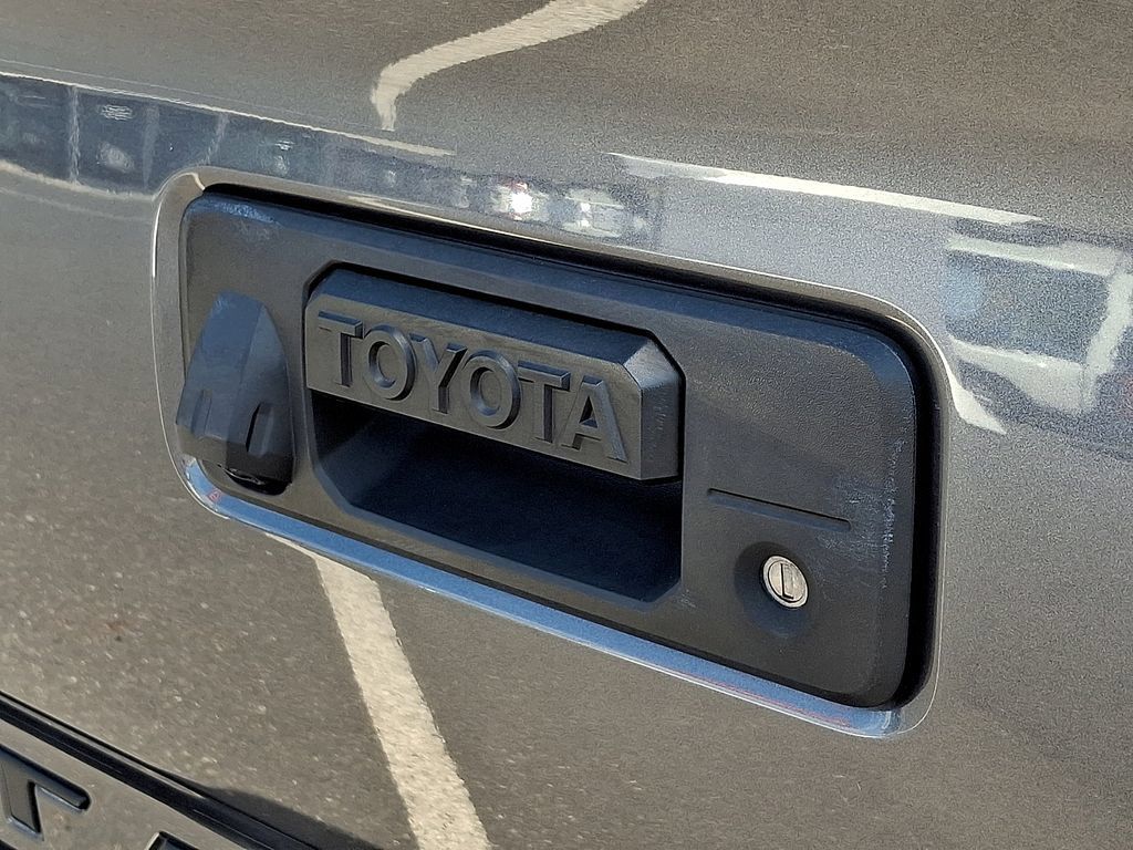Used 2023 Toyota Tacoma SR AWD/4WD image 30