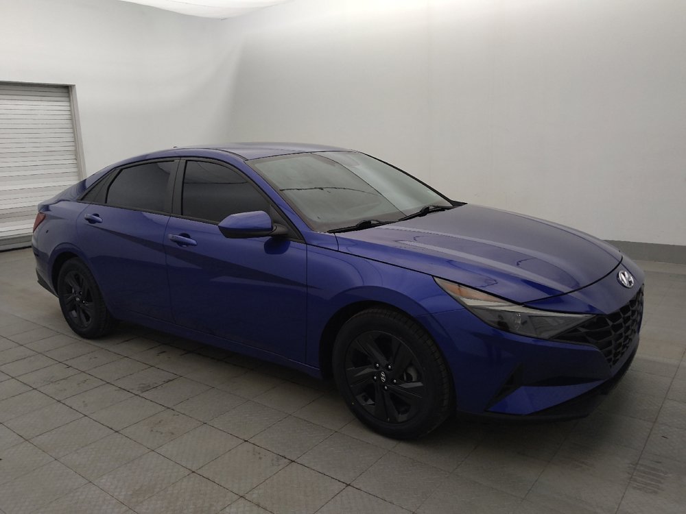 Used 2023 Hyundai Elantra Blue FWD image 11