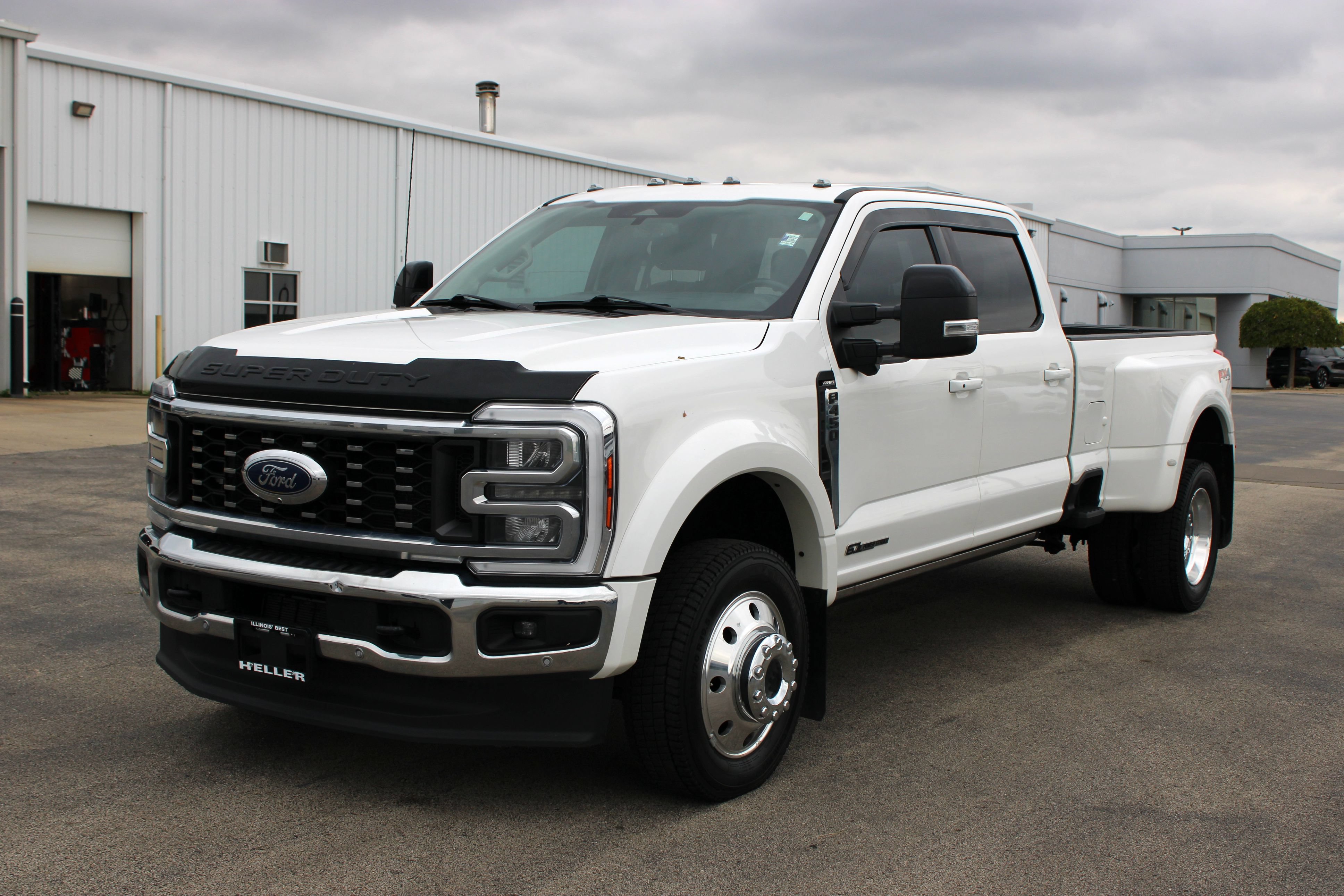 Used 2024 Ford F450 Lariat w/ Lariat Ultimate Package AWD/4WD image 4