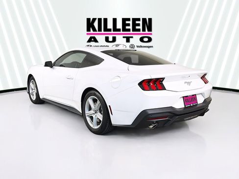 New 2026 Ford Mustang Coupe image 5