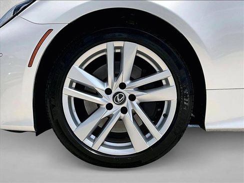 Used 2024 Lexus RC 300 w/ Premium Package RWD image 10