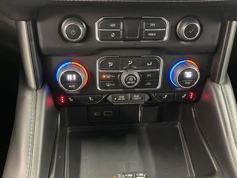 Used 2023 Chevrolet Tahoe LT image 18