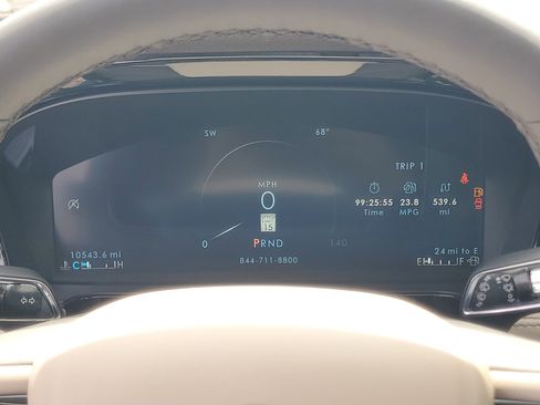 Certified 2023 Lincoln Corsair AWD w/ Equipment Group 101A image 15