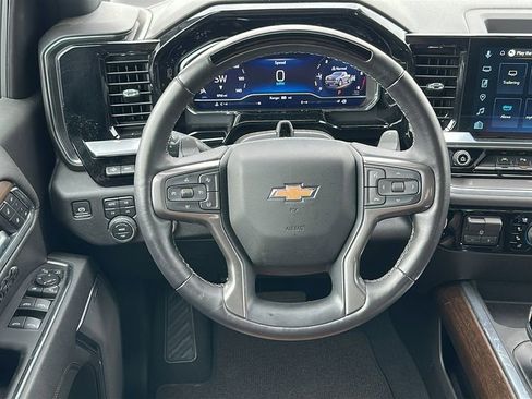 Certified 2025 Chevrolet Silverado 1500 High Country w/ Technology Package image 12