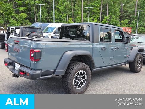 Used 2025 Jeep Gladiator Rubicon w/ Convenience Group AWD/4WD image 12