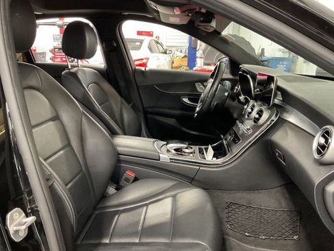 Used 2020 Mercedes-Benz C 300 4MATIC Sedan image 11