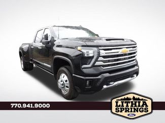 Used 2025 Chevrolet Silverado 3500 High Country w/ High Country Premium Package AWD/4WD video 1