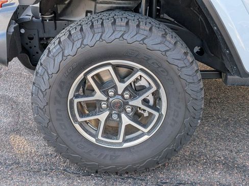 New 2025 Jeep Wrangler Unlimited Rubicon image 10