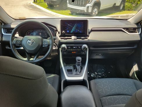 Used 2024 Toyota RAV4 XLE FWD image 18