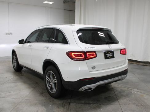Used 2022 Mercedes-Benz GLC 300 4MATIC image 7
