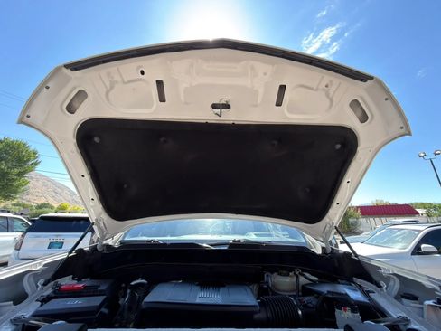 Used 2019 Chevrolet Silverado 1500 LTZ w/ LTZ Plus Package AWD/4WD image 4