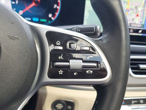 Used 2021 Mercedes-Benz GLE 450 4MATIC image 26