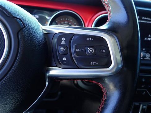 Used 2020 Jeep Wrangler Unlimited Rubicon AWD/4WD image 17