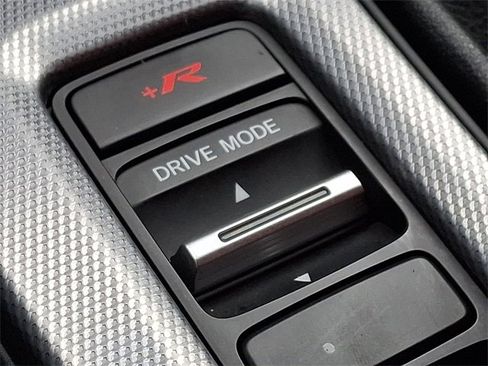 Used 2025 Honda Civic Type R image 24