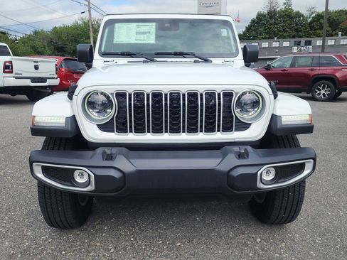 New 2025 Jeep Wrangler Sahara image 2