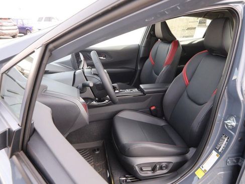 New 2026 Toyota Prius Plug-In Hybrid image 10