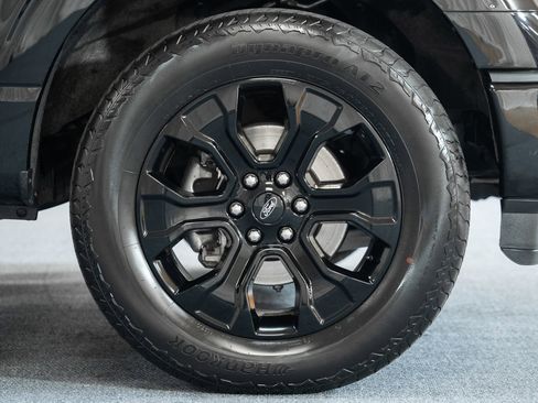 Used 2023 Ford F150 Lariat w/ Equipment Group 502A High image 14