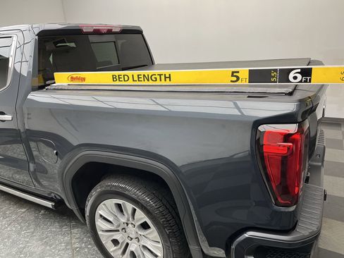 Certified 2022 GMC Sierra 1500 Denali w/ Denali Premium Package AWD/4WD image 35