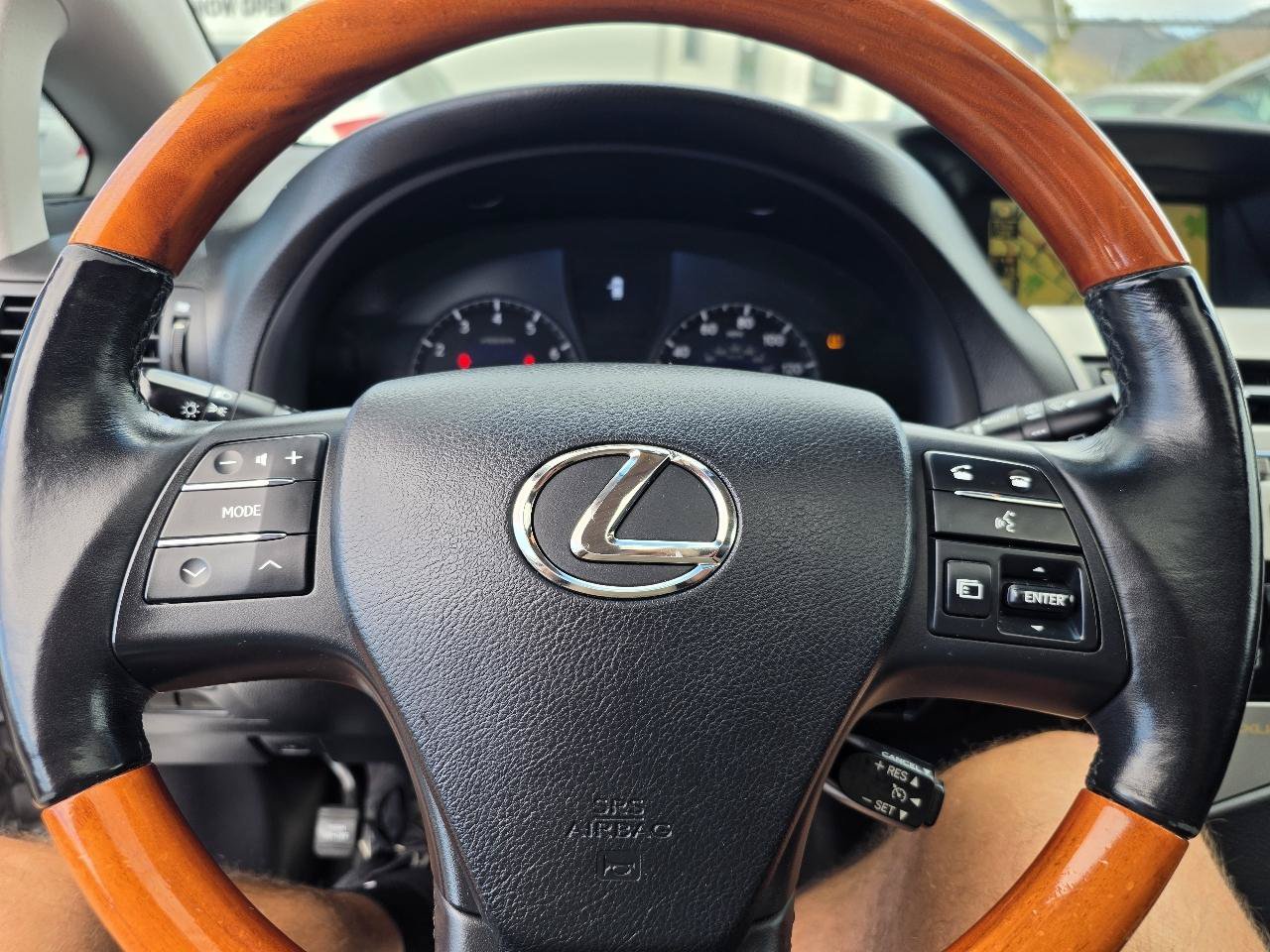 Used 2010 Lexus RX 350 2WD image 17