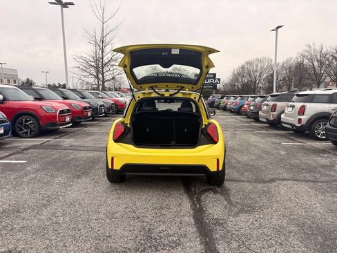 Used 2026 MINI Cooper S FWD image 8