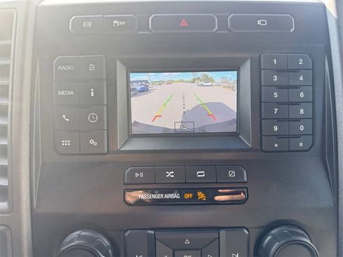 Used 2022 Ford F250 XL w/ Power Equipment Group image 25