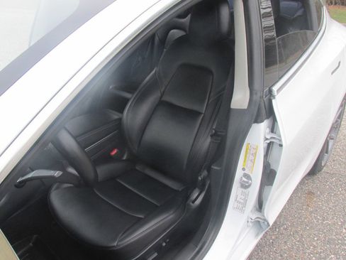 Used 2020 Tesla Model 3 image 52