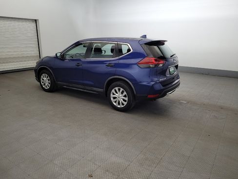 Used 2018 Nissan Rogue S FWD image 3