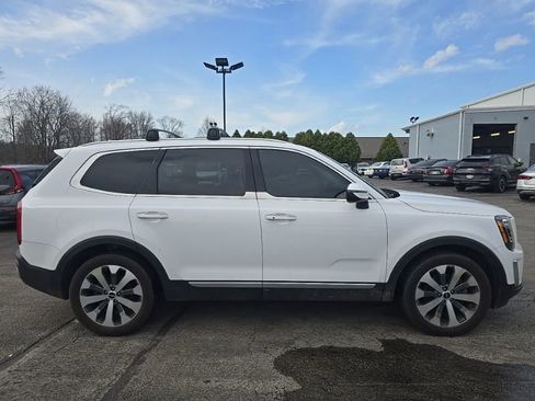 Used 2022 Kia Telluride S image 10