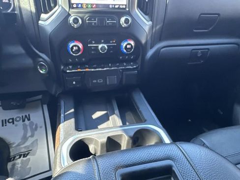 Used 2021 GMC Sierra 2500 Denali w/ Denali Ultimate Package image 20