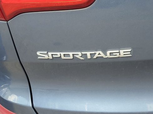 Used 2016 Kia Sportage LX FWD image 7