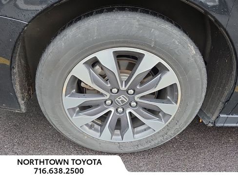 Used 2024 Honda Odyssey EX-L image 5