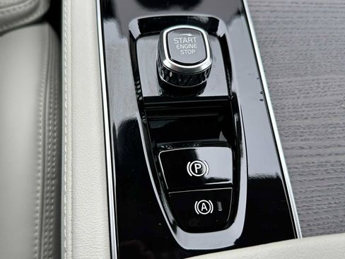 New 2026 Volvo XC90 T8 Ultra image 35