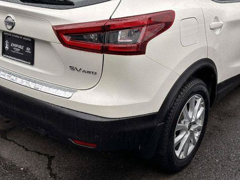 Used 2022 Nissan Rogue Sport SV w/ Technology Package AWD/4WD image 8
