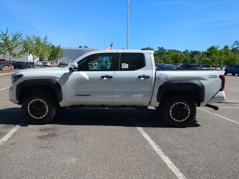 New 2026 Toyota Tacoma TRD Off-Road AWD/4WD image 7