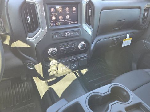 New 2026 GMC Sierra 3500 Pro w/ Convenience Package image 32