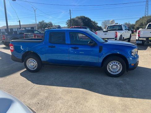 New 2026 Ford Maverick XL w/ Equipment Group 101A AWD/4WD image 2