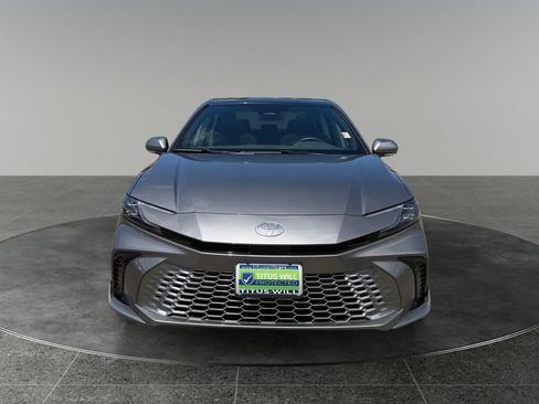 Used 2026 Toyota Camry XSE FWD image 3